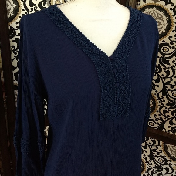 St. John's Bay Tops - 💥 DONATED 💥